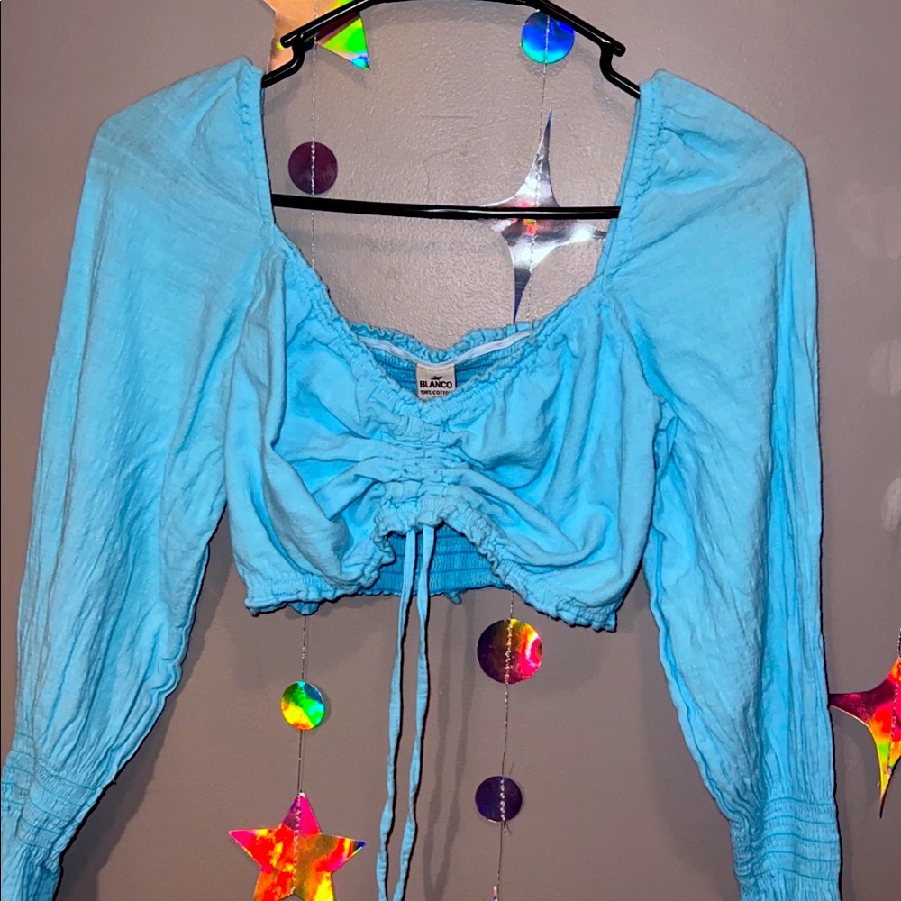 not sure where it’s from , it’s a size medium.